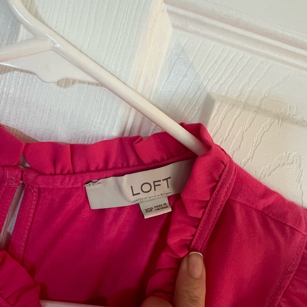 LOFT Pink Ruffled Blouse - Picture 3 of 4